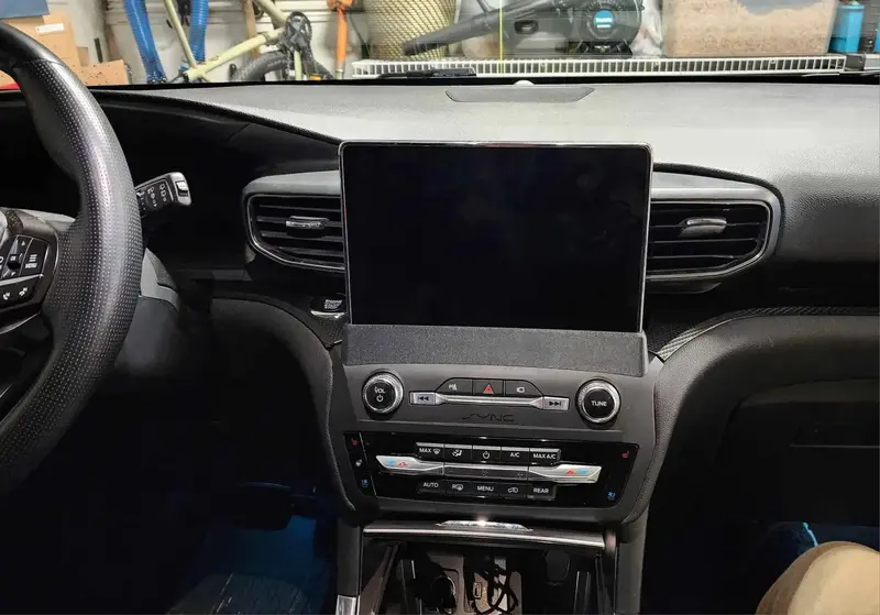 2020-2024 Explorer 10" Lincoln Aviator Screen Conversion 1
