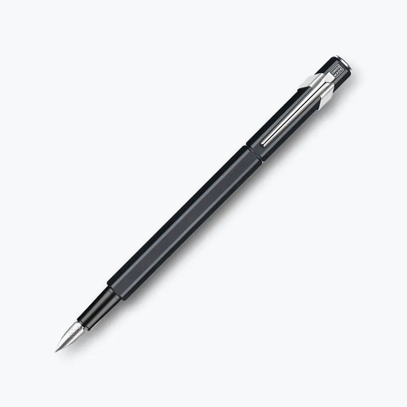 Caran D'ache - Fountain Pen - 849 Classic - Black 1