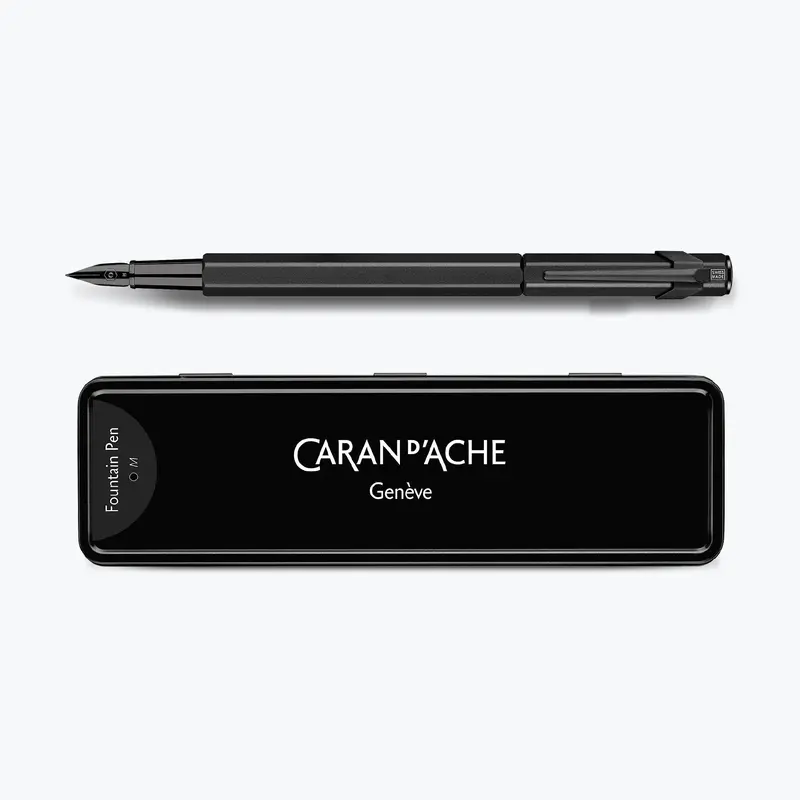 Caran D'ache - Fountain Pen - 849 Classic - Black Code 1