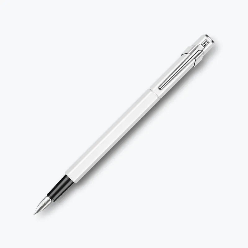 Caran D'ache - Fountain Pen - 849 Classic - White 1