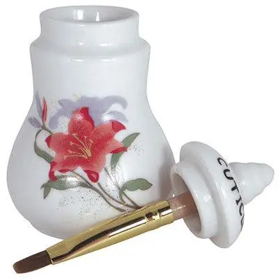 Cuticle Oil Jar With Brush 1