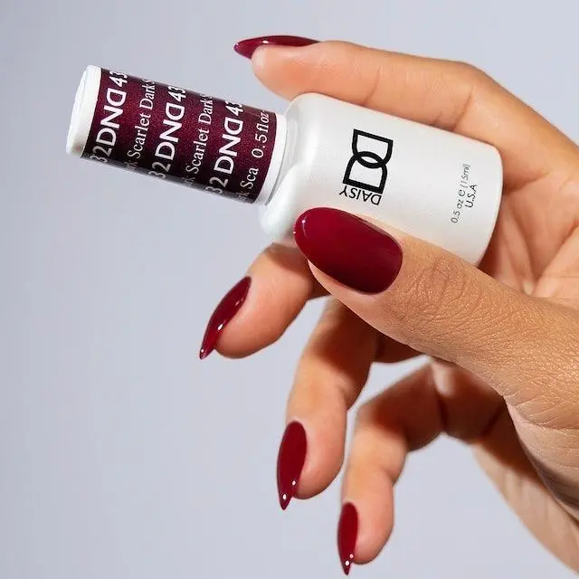 Dnd Gel 432 Dark Scarlet 1