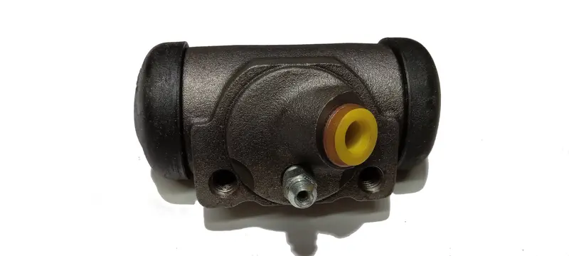 Drum Brake Wheel Cylinder, Front Left, 1.1875" Bore, Amc 1965-1976 (See Applications) 1