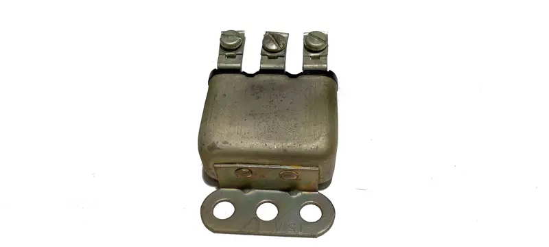 Horn Relay, 1950-55 All Nash W/6 Volt Charging System 1