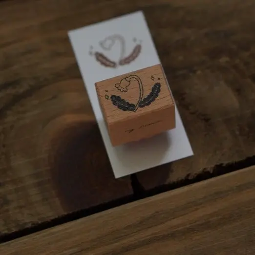 Ivy Snow - Stamp - Flower 1