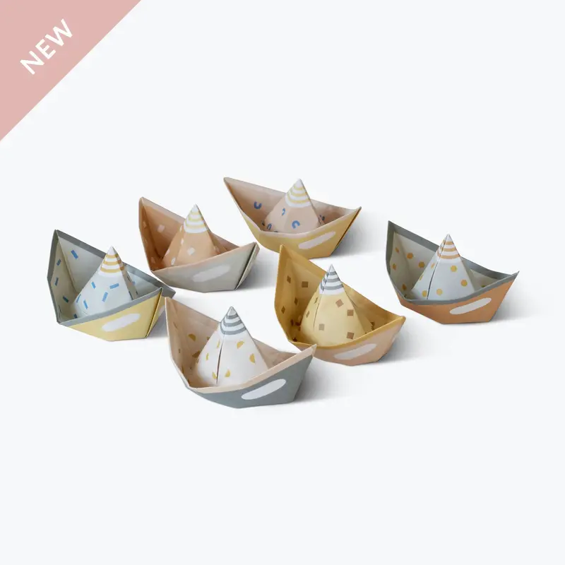 Jurianne Matter - Ornament - Folding Boats - Segel 1