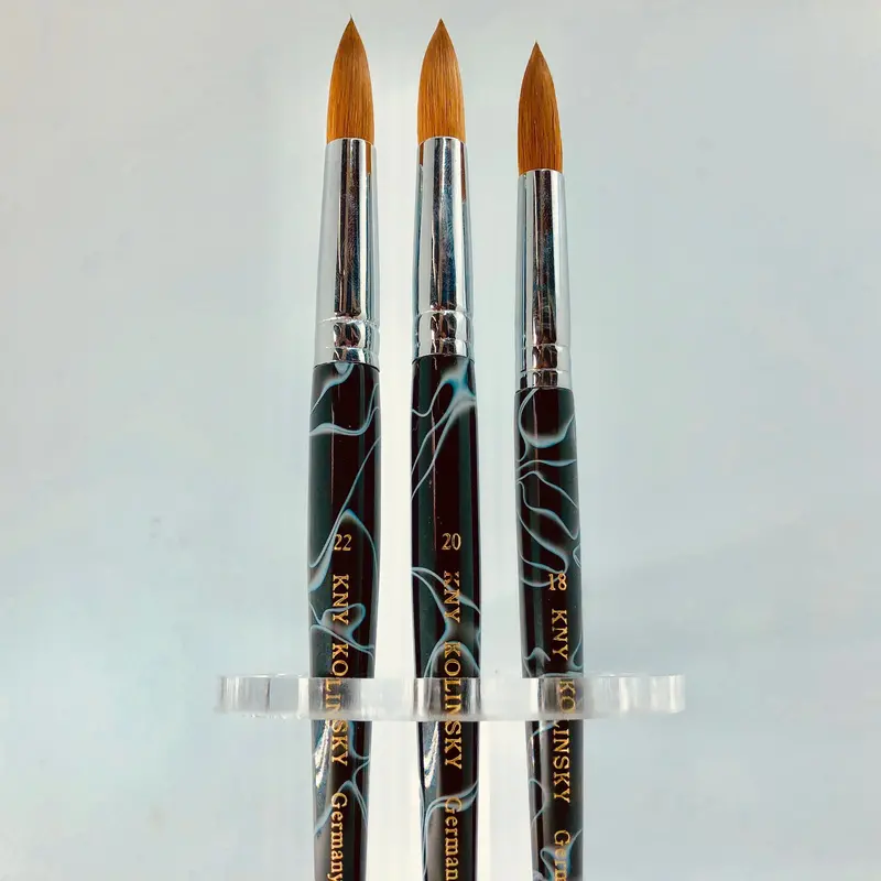 Kny Mable Black | Acrylic Brush 1