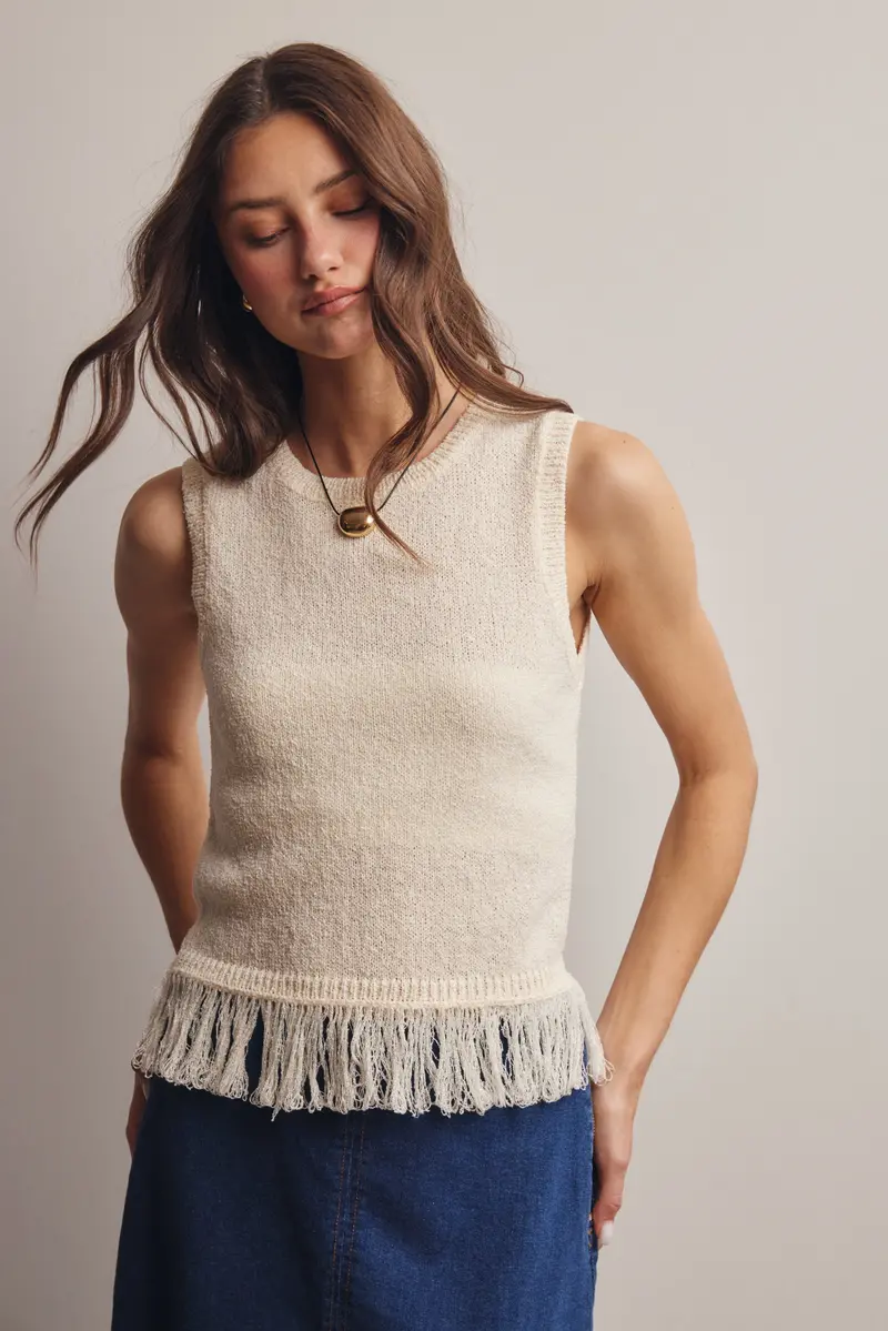 Ladies Listicle Fringe Hem Sleeveless Knit Top - Fsw0040 1
