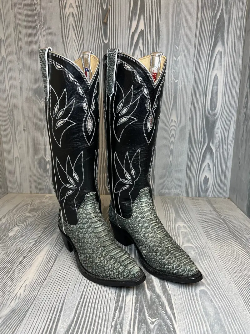Ladies Rios Of Mercedes Grey Rustic Python With 15" Black Kidskin Tops - Style # 6L 1