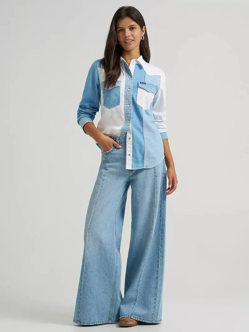 Ladies Wrangler Pieced Denim Vintage Fit Snap Shirt - 112374832 1