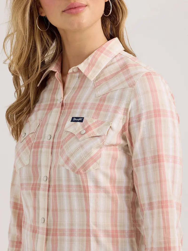 Ladies Wrangler Plaid Slim Western Snap Shirt - 112361631 1