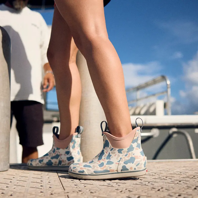 Ladies Xtratuf Ivory Duck Camo Ankle Deck Boot - Xwab4dc 1