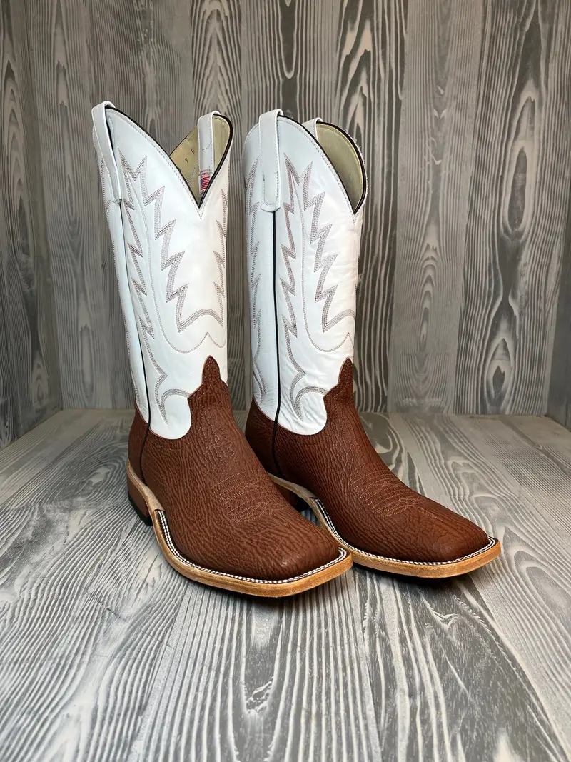 Men's Anderson Bean Chili Shark With 13" White Glove Tops - Style # 211 1