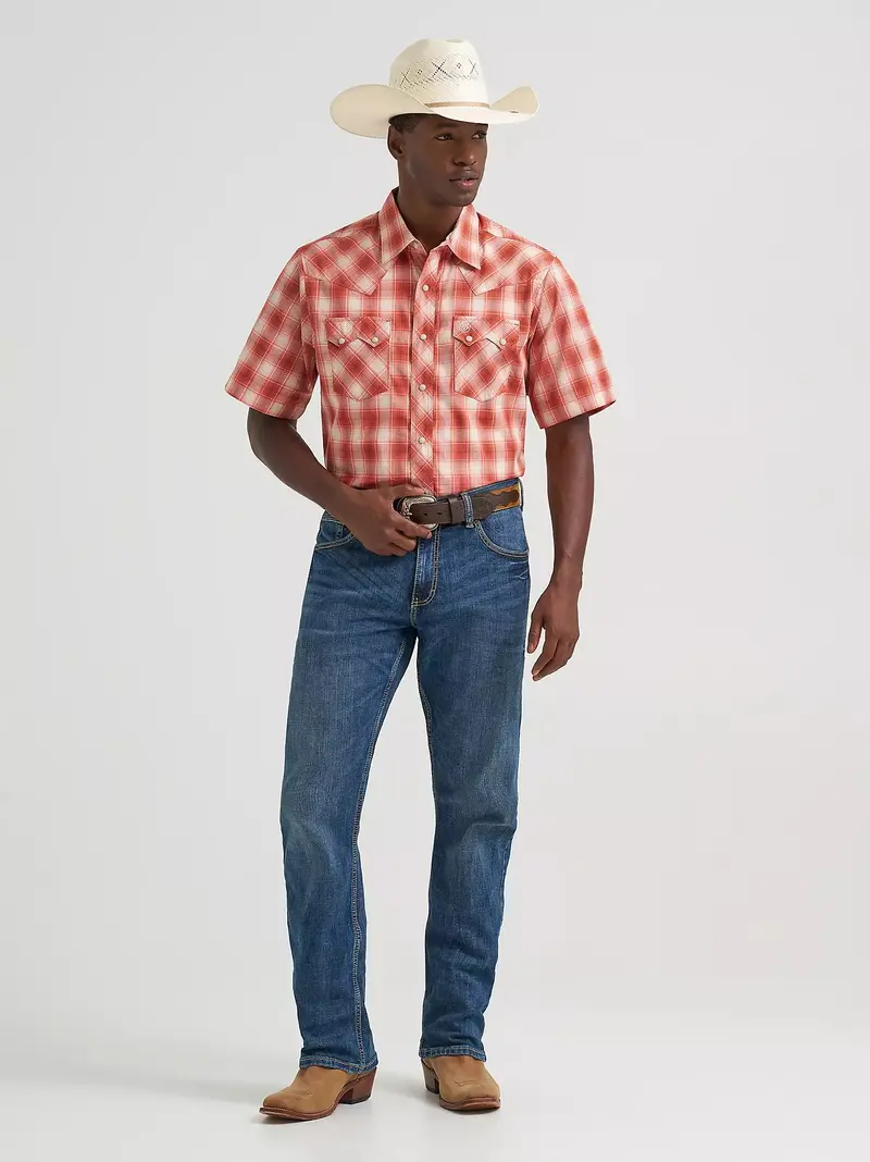 Men's Wrangler Retro Short Sleeve Sawtooth Pocket Western Snap Shirt - 112374755 1