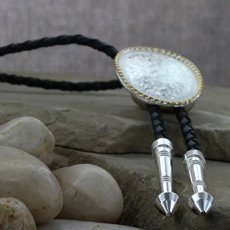 Montana Silversmiths Engraved Silver Bolo Tie - Bt39 1