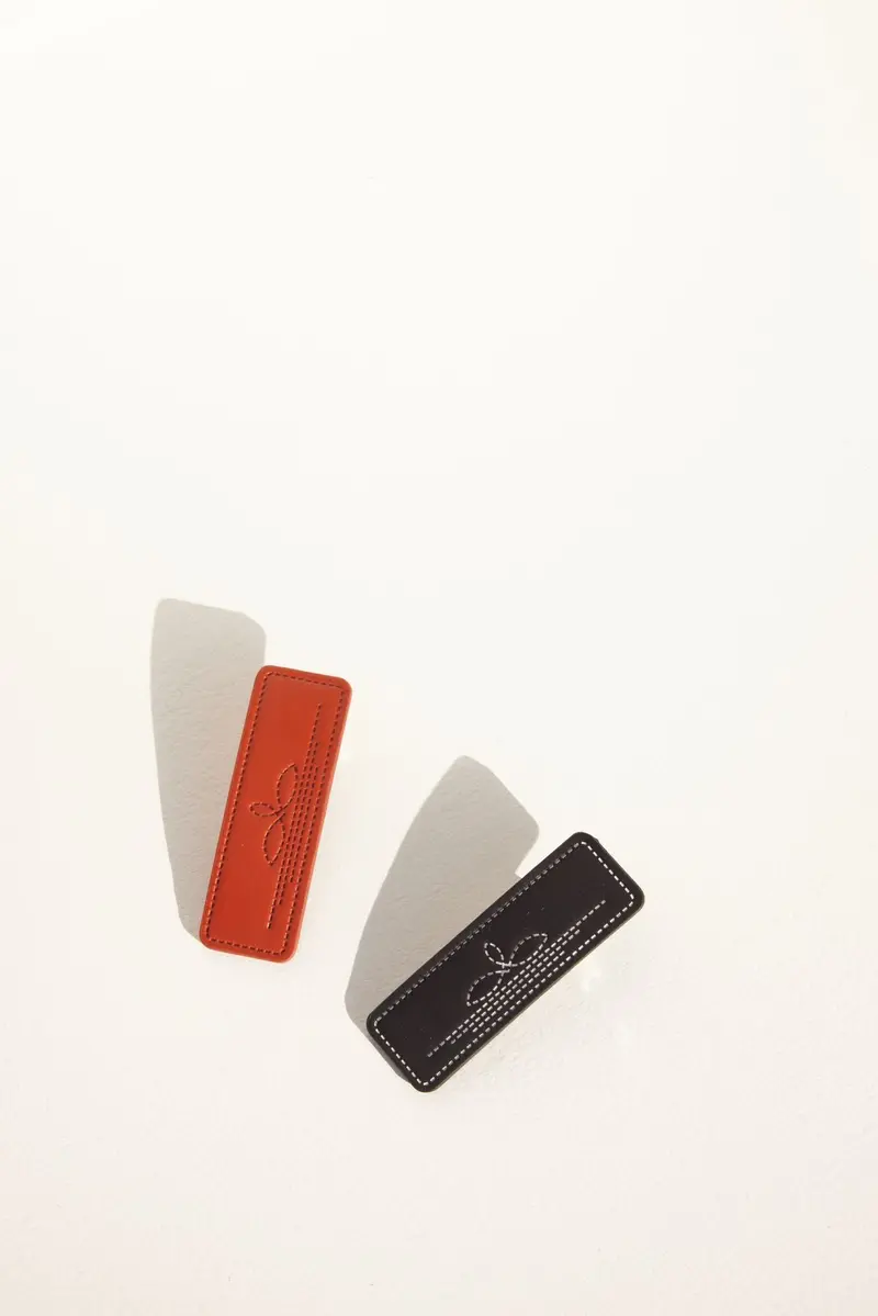 Nash Vegas Faux Leather Hair Clip Set - 2 Piece 1