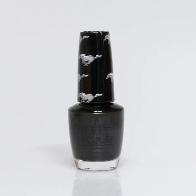 Opi Nail Lacquer Nl F70 Queen Of The Road 1