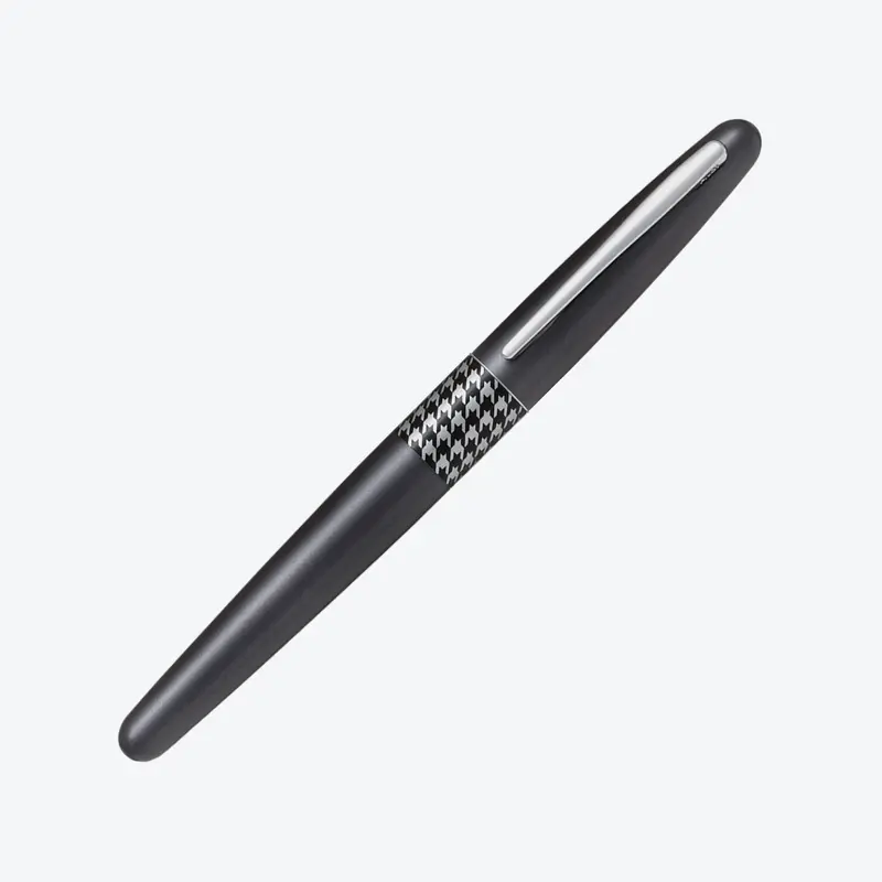 Pilot - Fountain Pen - Metropolitan (Mr3) - Grey (Houndstooth) 1
