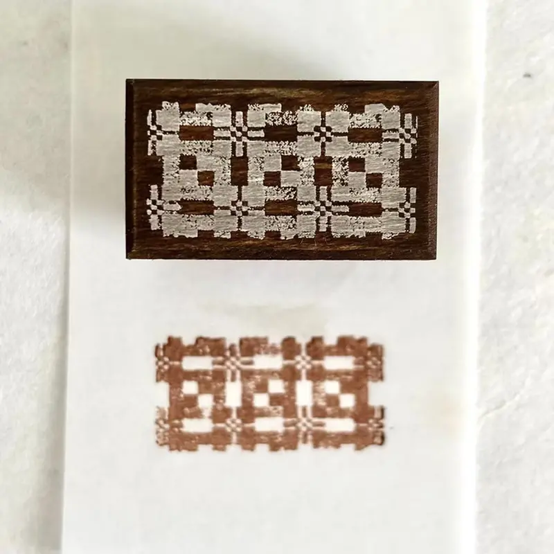 Pion - Stamp - Plaid 1