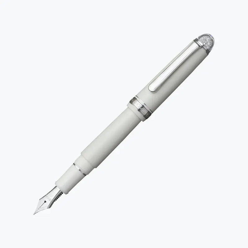 Platinum - Fountain Pen - #3776 Century - Shape Of Heart Ivoire 1