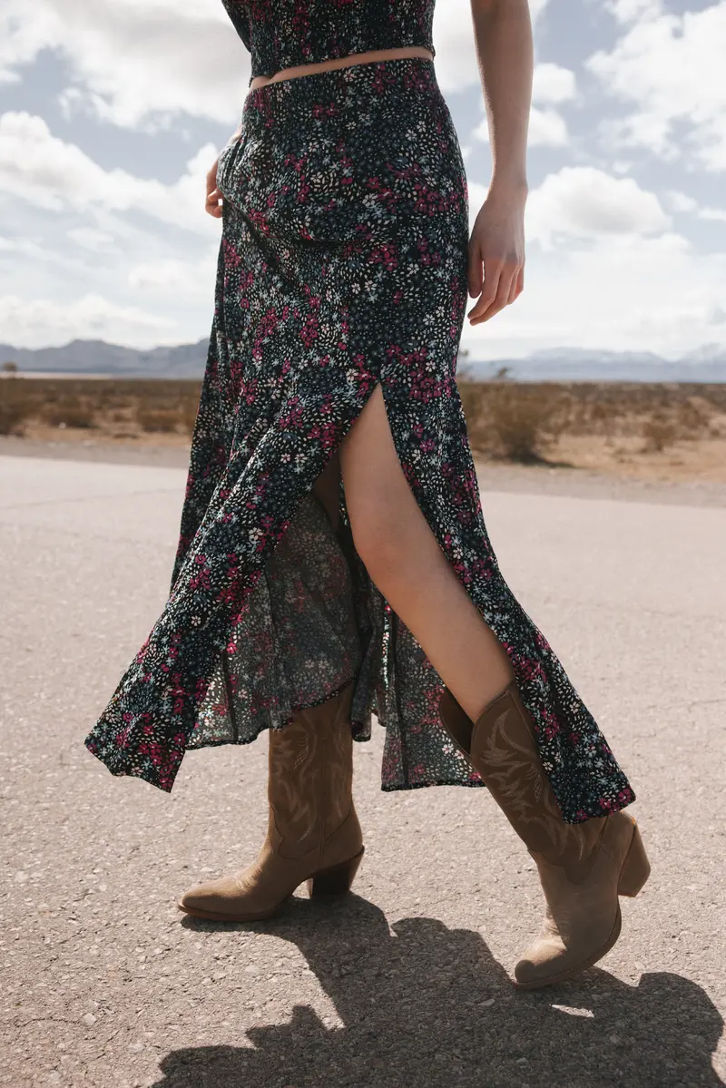 Soleil Floral Side Slit Maxi Skirt 1