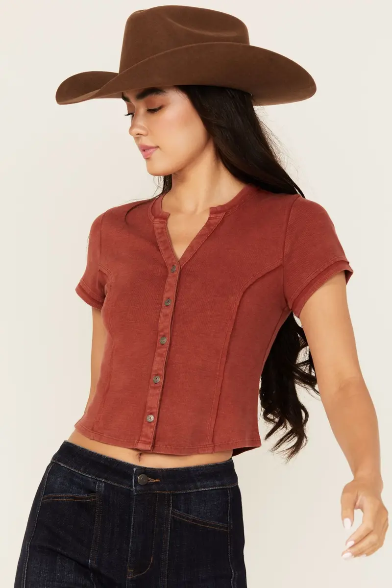 Solid Short Sleeve Button-Down Cropped Tee 1