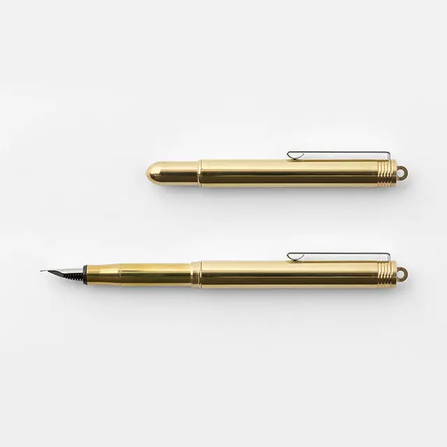 Traveler's Company - Fountain Pen - Brass 1