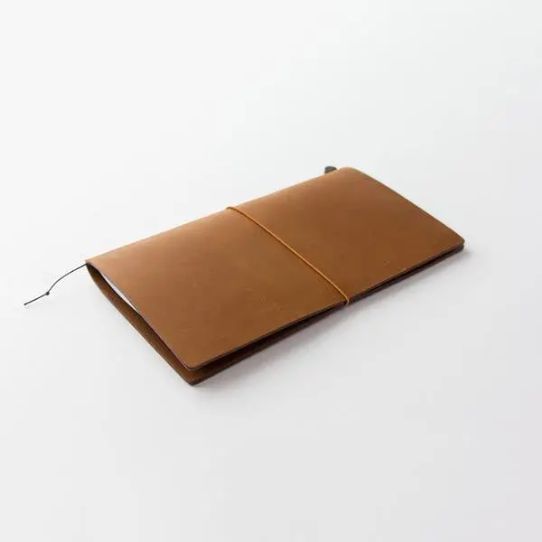 Traveler's Company - Traveler's Notebook - Regular - Camel 1