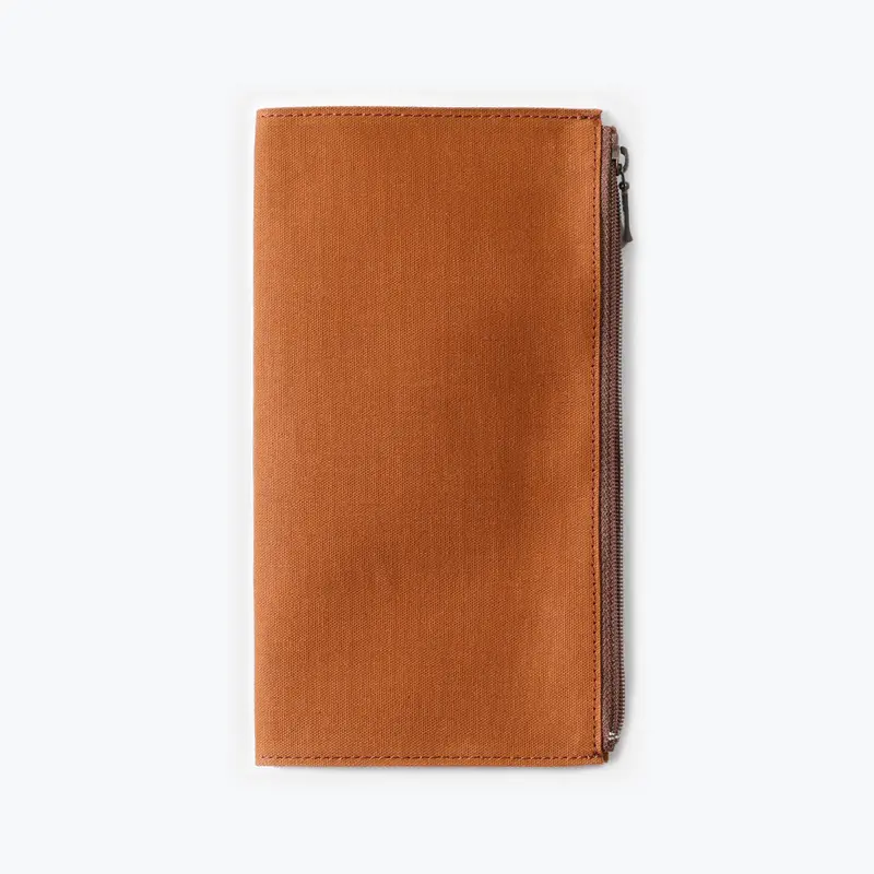 Traveler's Company - Zipper Case - Regular - Brown 1
