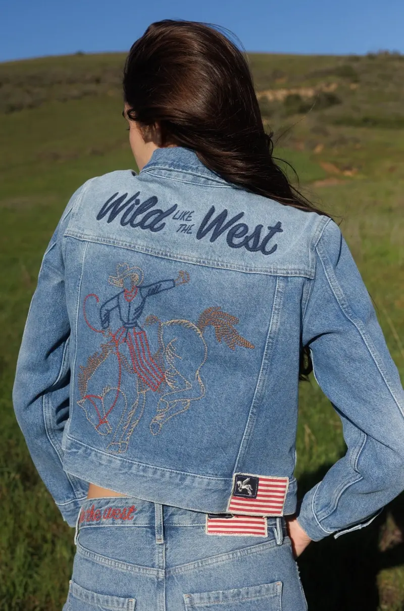 Western Cowboy Embroidered Rigid Medium Wash Trucker Jacket 1